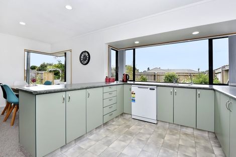 Photo of property in 21 Malthouse Crescent, Brightwater, 7022