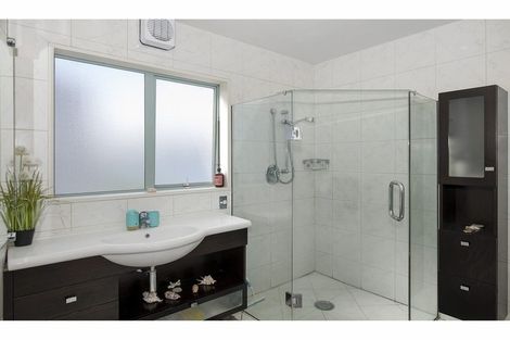 Photo of property in 191 Marine Parade, New Brighton, Christchurch, 8083