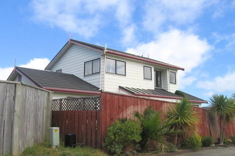 Photo of property in 62 Woodhouse Avenue, Karori, Wellington, 6012