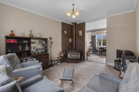 Photo of property in 22 Olivia Street, Stratford, 4332