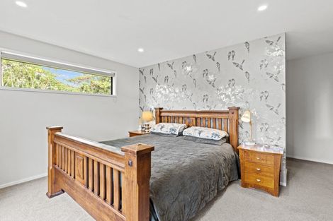 Photo of property in 1a Links Drive, Waiwhakaiho, New Plymouth, 4312