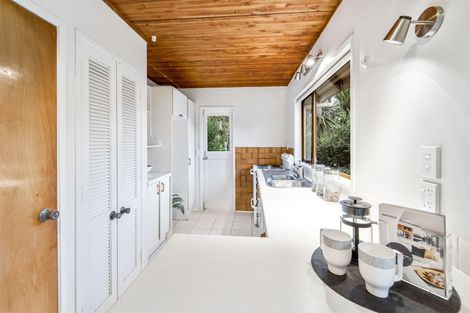 Photo of property in 1/143 Balmain Road, Birkenhead, Auckland, 0626