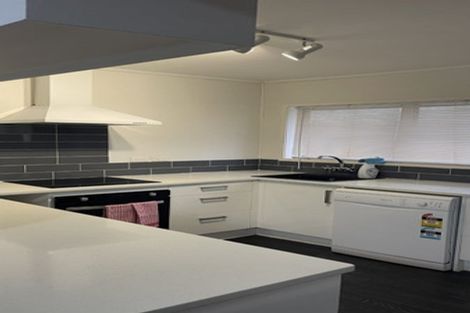 Photo of property in 1/16 Nigel Road, Browns Bay, Auckland, 0630