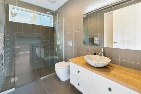 Photo of property in 31 Brick Bay Drive, Sandspit, Warkworth, 0982