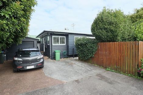 Photo of property in 11b Riversdale Road, Avondale, Auckland, 1026