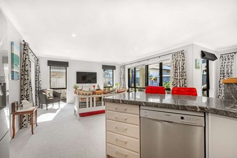 Photo of property in 51 White Horse Drive, Whakatane, 3120