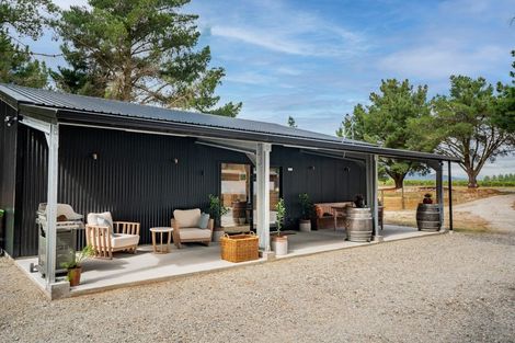 Photo of property in 411a Maori Point Road, Tarras, Cromwell, 9383