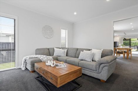 Photo of property in 23 Puhirake Crescent, Pyes Pa, Tauranga, 3112