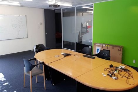 Photo of property in 20 Raroa Road, Kelburn, Wellington, 6012