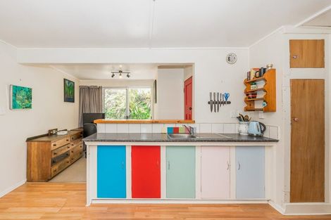 Photo of property in 15 Dale Road, Raumati South, Paraparaumu, 5032