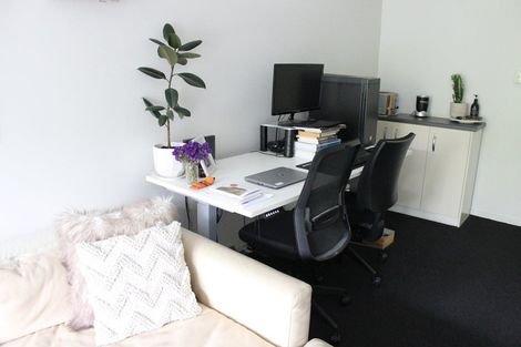 Photo of property in 3/73 Princes Street, Northcote Point, Auckland, 0627