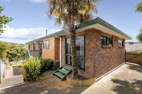Photo of property in 17 Vanderbilt Place, Welcome Bay, Tauranga, 3112