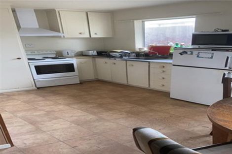 Photo of property in 32 Grenville Street, Levin, 5510