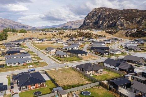 Photo of property in 6 Mallard Street, Albert Town, Wanaka, 9305