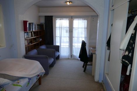 Photo of property in 1/45 Corunna Road, Milford, Auckland, 0620