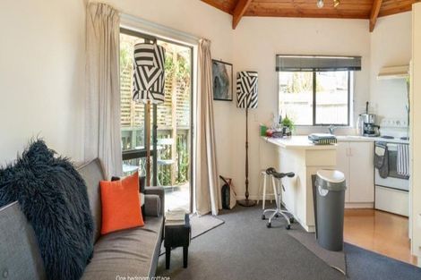 Photo of property in 32 Mere Road, Taupo, 3330