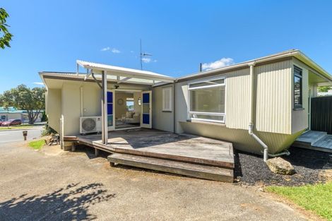 Photo of property in 34 Eleventh Avenue, Tauranga, 3110