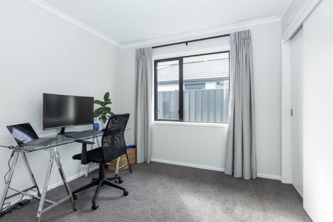 Photo of property in 15 Hikawera Drive, Frimley, Hastings, 4120