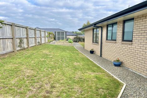Photo of property in 128 Wairau Drive, Tikipunga, Whangarei, 0112