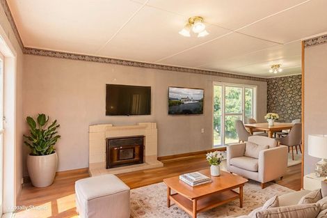 Photo of property in 21 Tamumu Road, Waipawa, 4210