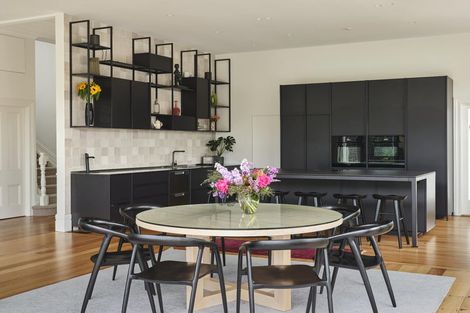 Photo of property in 50 Sarsfield Street, Herne Bay, Auckland, 1011