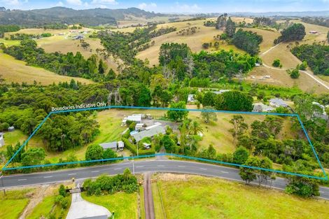 Photo of property in 45 Bethells Road, Waitakere, Henderson, 0782