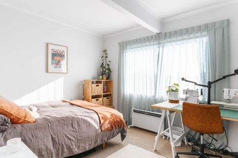 Photo of property in 12 Zachary Place, Welcome Bay, Tauranga, 3112