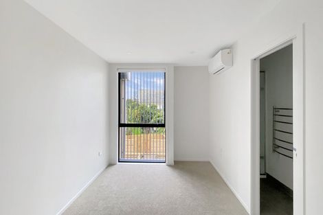 Photo of property in 1/39 Pakuranga Road, Pakuranga, Auckland, 2010