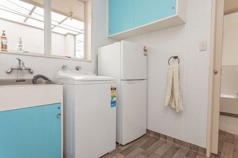 Photo of property in 63 Mcphee Street, Dannevirke, 4930