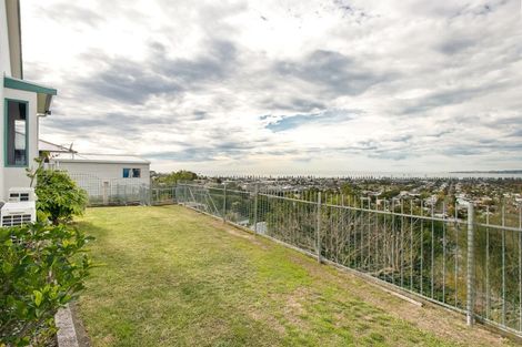 Photo of property in 15 Kavanagh Road, Hospital Hill, Napier, 4110