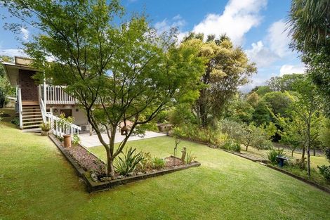 Photo of property in 2/13 Coronation Road, Hillcrest, Auckland, 0627