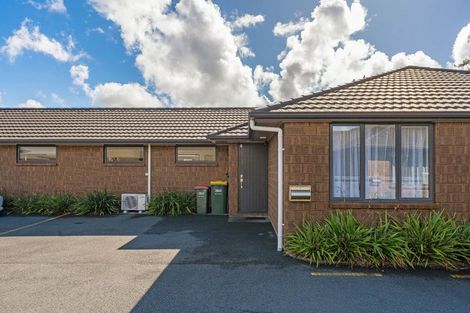 Photo of property in 9/108 Old Farm Road, Hamilton East, Hamilton, 3216