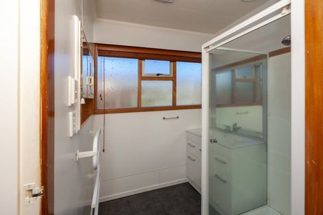 Photo of property in 114b Hillcrest Road, Raumati Beach, Paraparaumu, 5032