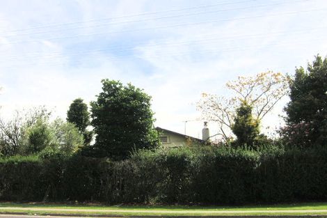 Photo of property in 36 Kawaha Point Road, Fairy Springs, Rotorua, 3015