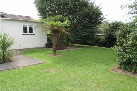 Photo of property in 33 Rhodes Street, Waimate, 7924