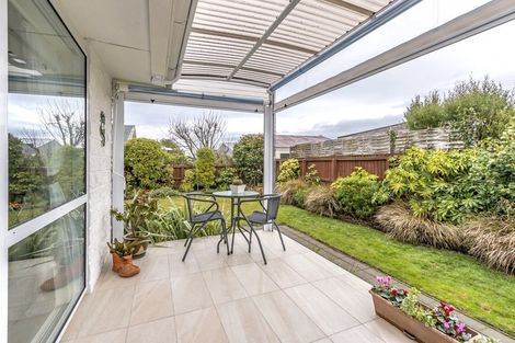 Photo of property in 2/46a Valecrest Avenue, Parklands, Christchurch, 8083