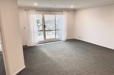 Photo of property in Santa Rosa, 19/340 Gulf Harbour Drive, Gulf Harbour, Whangaparaoa, 0930