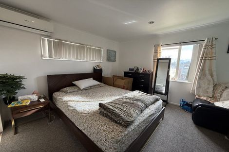 Photo of property in 11 Charta Place, Sunnyvale, Auckland, 0612