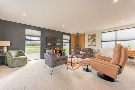 Photo of property in 22 Charles Street, Weston, Oamaru, 9401