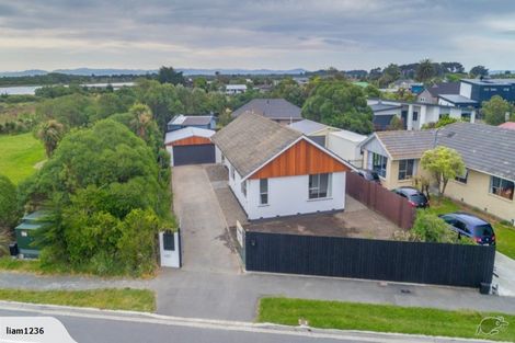 Photo of property in 114 Bridge Street, New Brighton, Christchurch, 8061