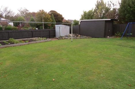 Photo of property in 119 Warren Crescent, Hillmorton, Christchurch, 8025