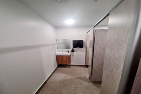 Photo of property in 4c69/118 Broadway, Newmarket, Auckland, 1023