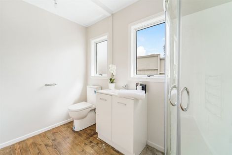 Photo of property in 75 Stanmore Bay Road, Stanmore Bay, Whangaparaoa, 0932