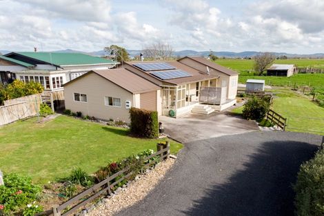 Photo of property in 41 Pipiroa Road, Ngatea, 3503