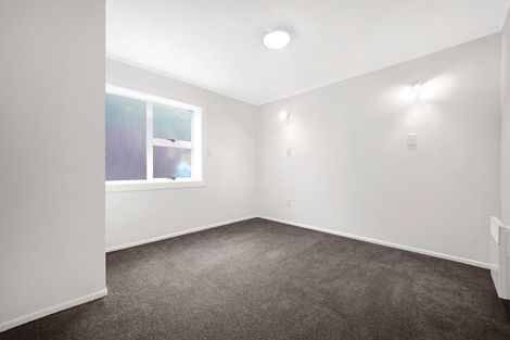 Photo of property in 2/18 Sydney Street, Hauraki, Auckland, 0622