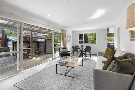 Photo of property in 20 Centennial Avenue, Arrowtown, 9302