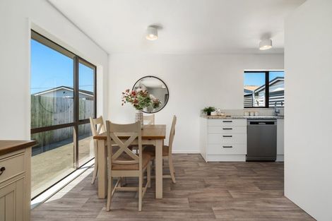 Photo of property in 1/111 Gilberthorpes Road, Hei Hei, Christchurch, 8042