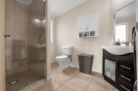 Photo of property in 39 Parker Road, Huntly, 3771