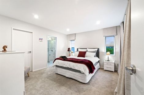 Photo of property in 40a Acacia Road, Torbay, Auckland, 0632