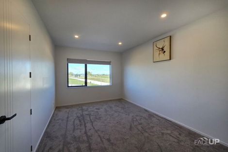 Photo of property in 4 Coast Garden Drive, Hobsonville, Auckland, 0616